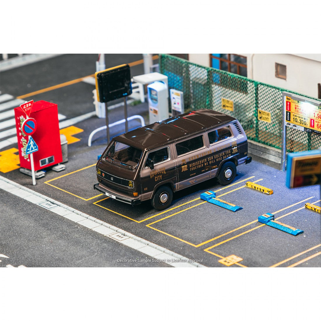 (PRE-ORDER) Tarmac Works COLLAB64 1:64 GRS X Tarmac Works Volkswagen T3 Van T64S-001-GRS