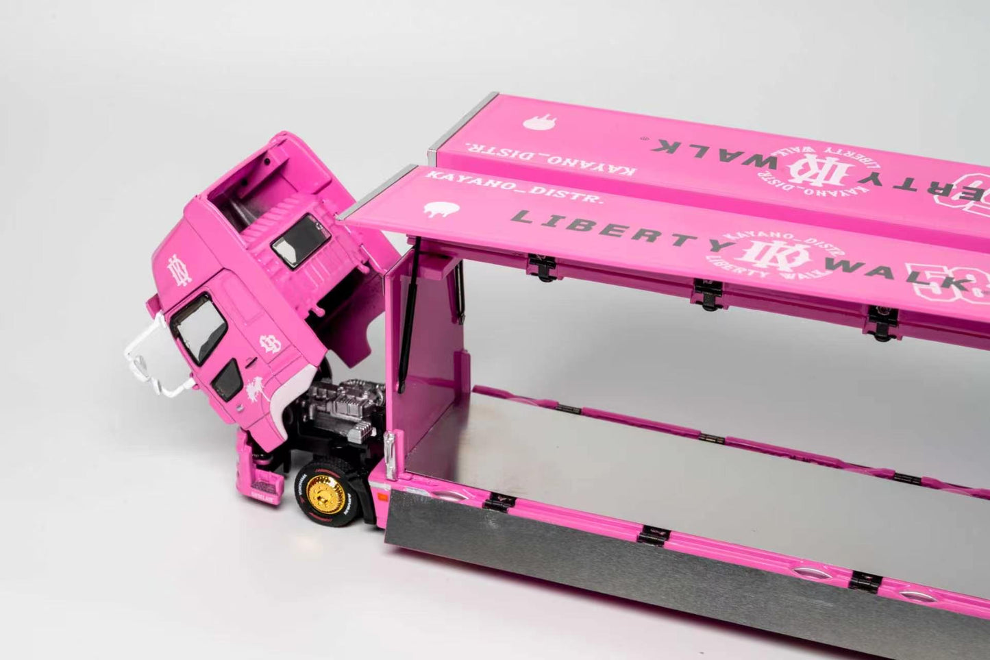 (PRE-ORDER) GCD 1:64 HINO 700 LB PINK - KAYANO DIST EDITION KS-093-738