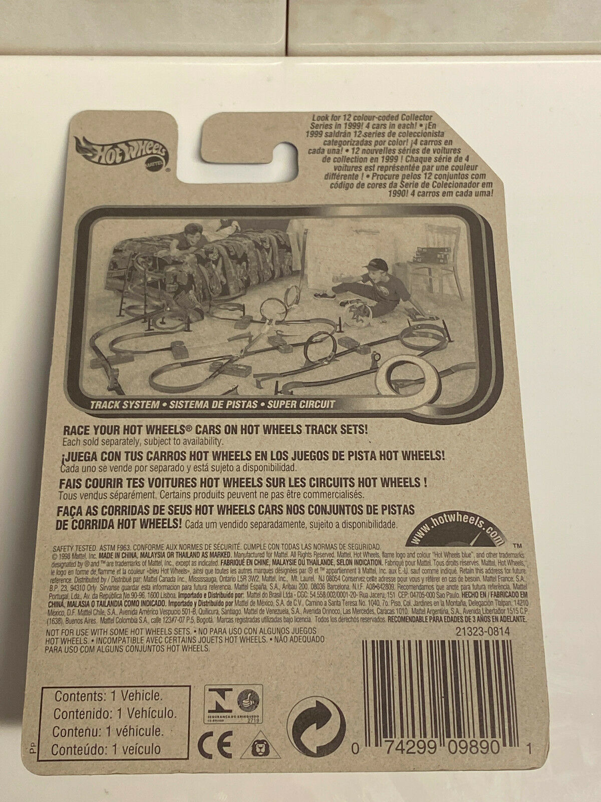 1999 Hot Wheels Mega Graphics Series Full Set 4 International Cards NIP VHTF