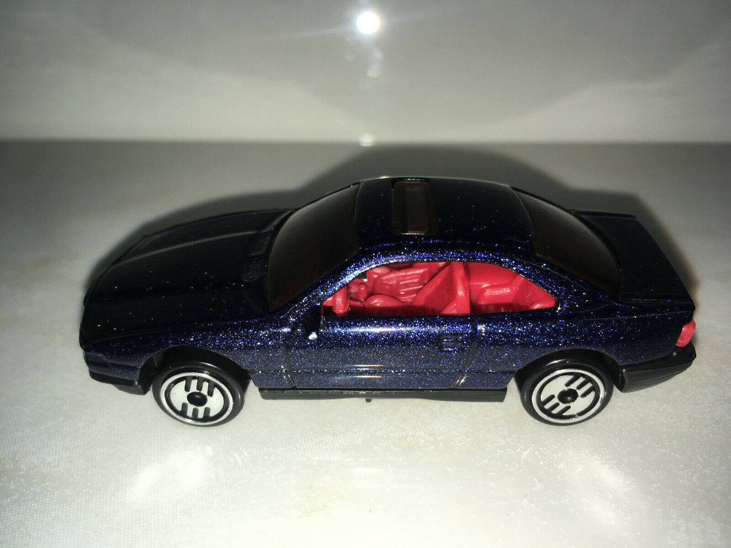 1990 Hot Wheels Mainline #255 BMW 850i Light blue W/ Silver wheels