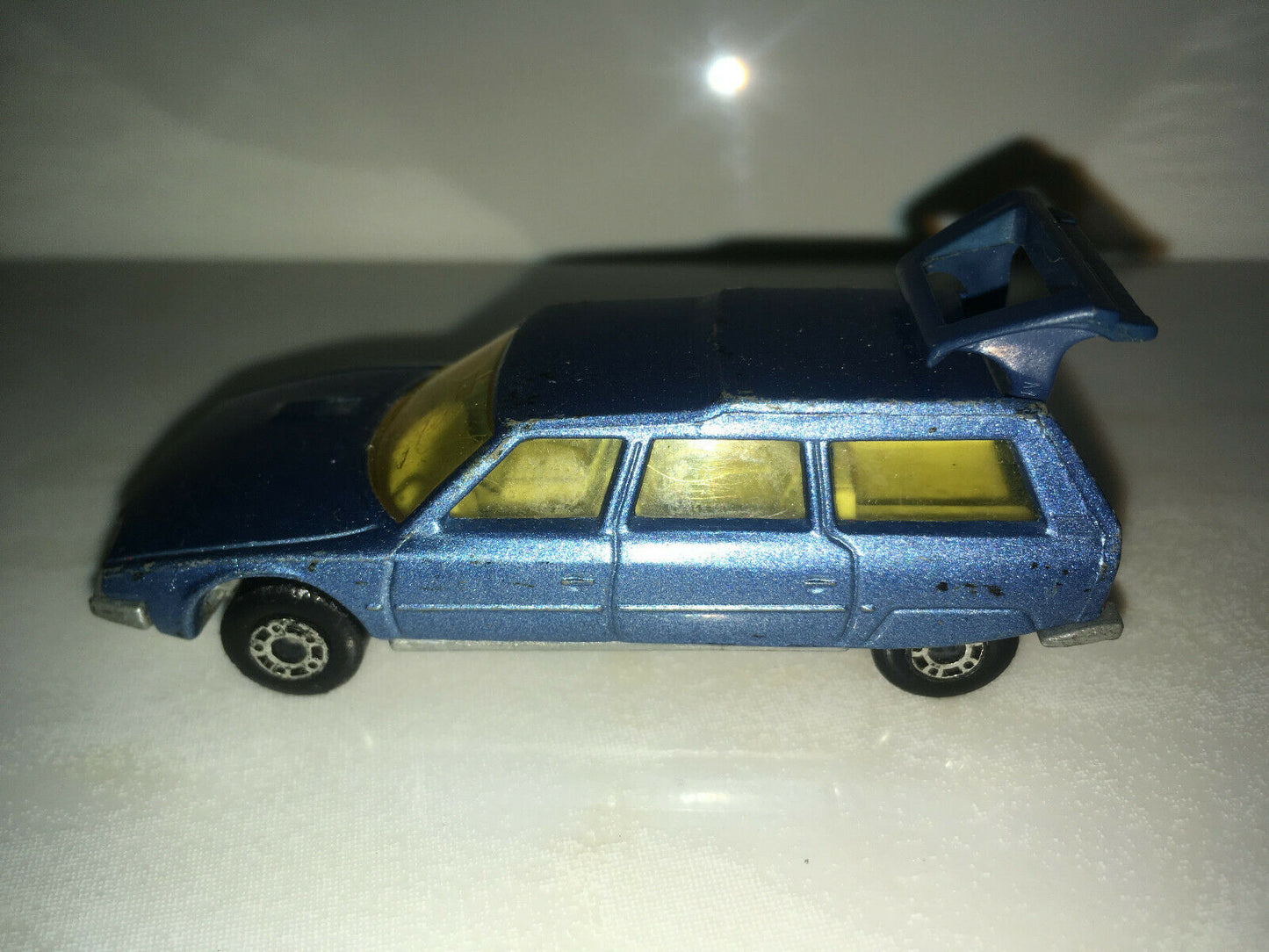 Matchbox by Lesney Superfast #12 Citroen CX 1979
