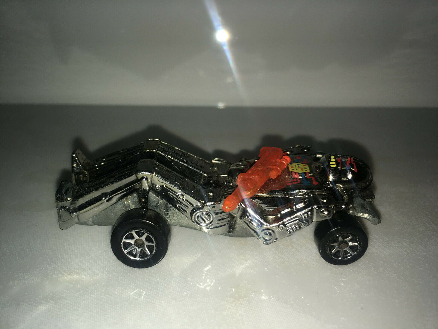 1986 Hot Wheels Zombot with Orange Gun LOOSE