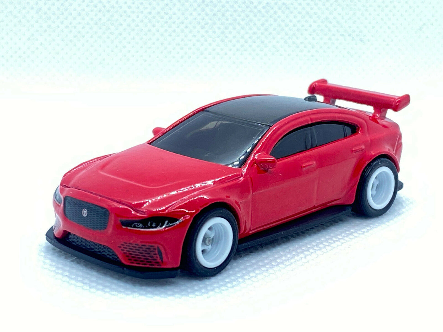 2021 Hot Wheels Nightburnerz Jaguar XE SV Project 8 RED Real Riders Super Custom