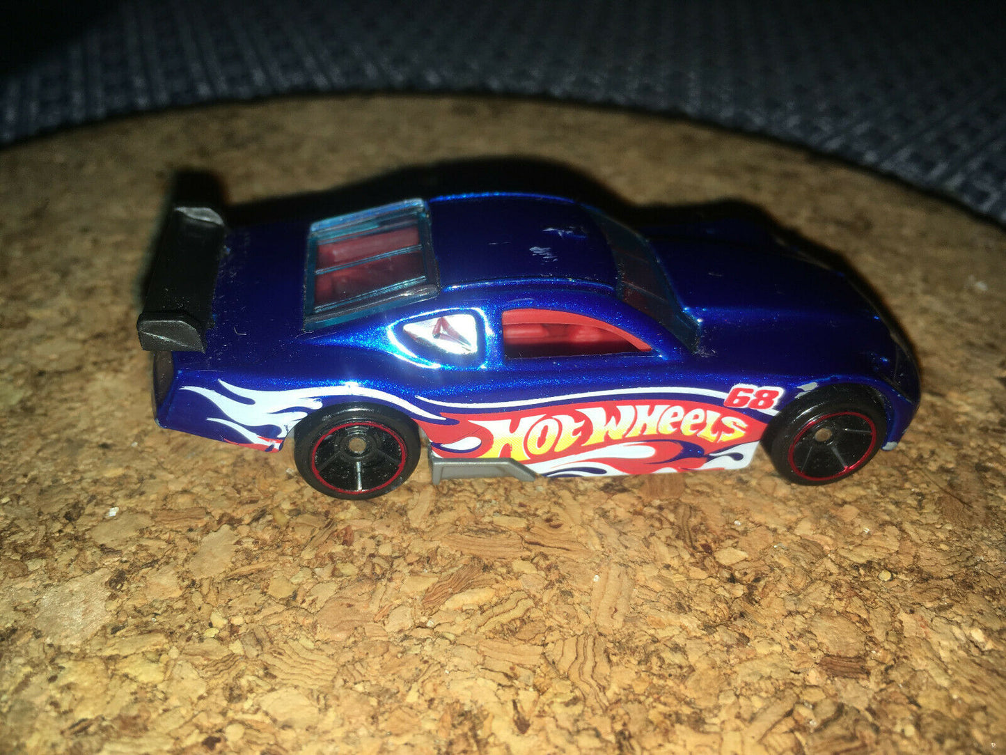2010 Hot Wheels Circle Tracker Nascar Stock Indy Blue Flame Hot Rod Sports Car