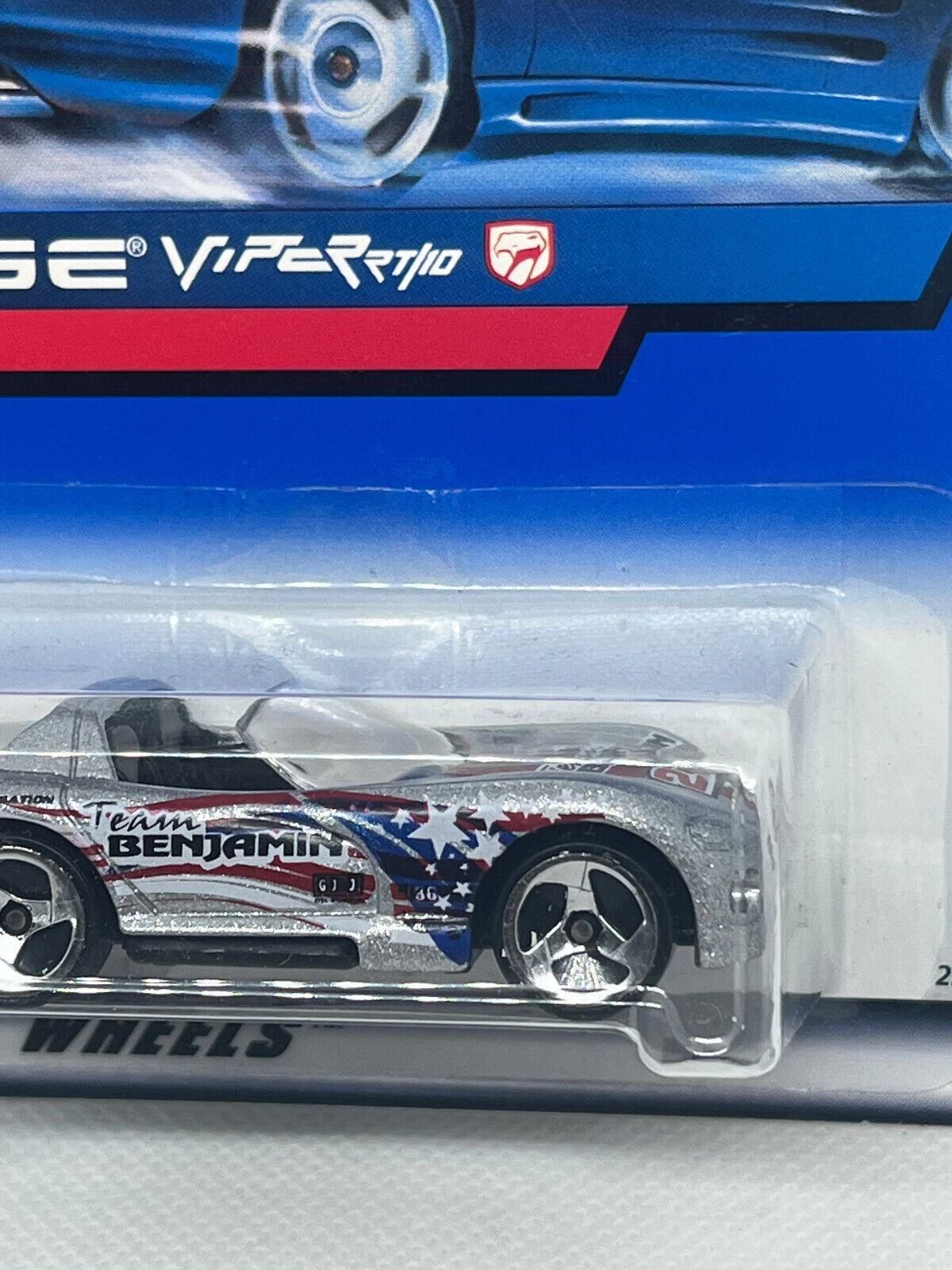 1999 Hot Wheels Team Benjamin #27 Dodge Viper RT/10 NIP