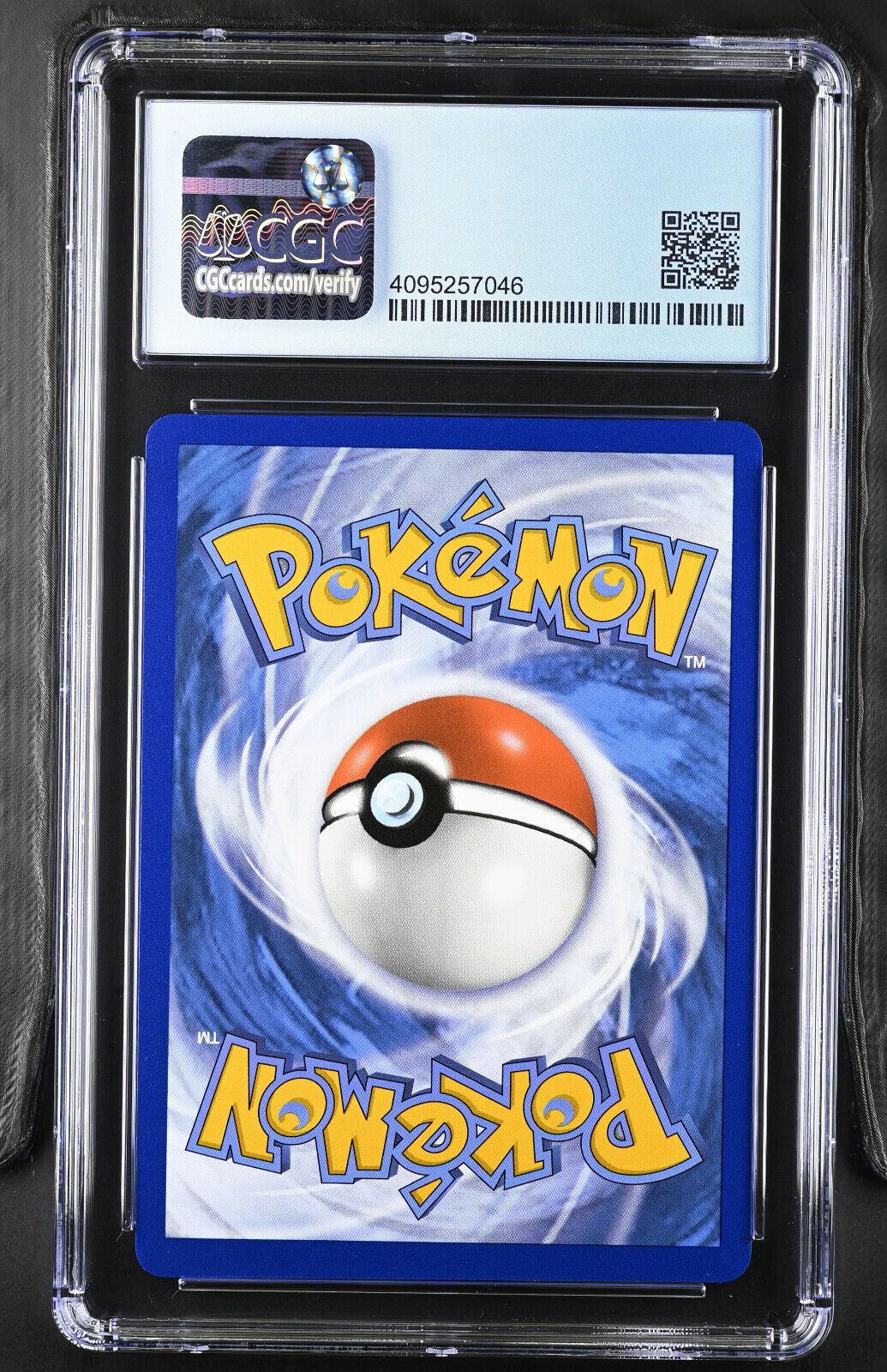 Pokémon (2021) Evolving Skies 191/203 Dragonite V CGC 9 Mint