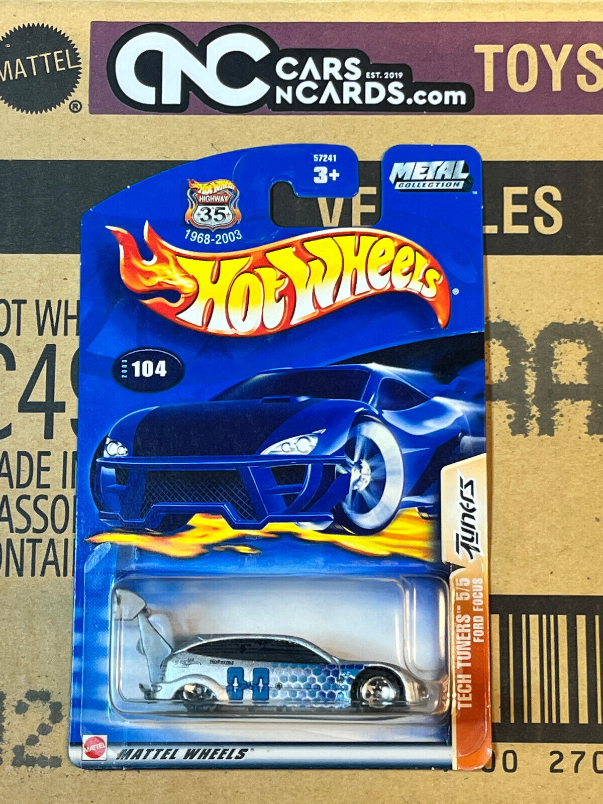2003 Hot Wheels Tech Tuners #5/5 Ford Focus Collector # 104 (Soft Corner)