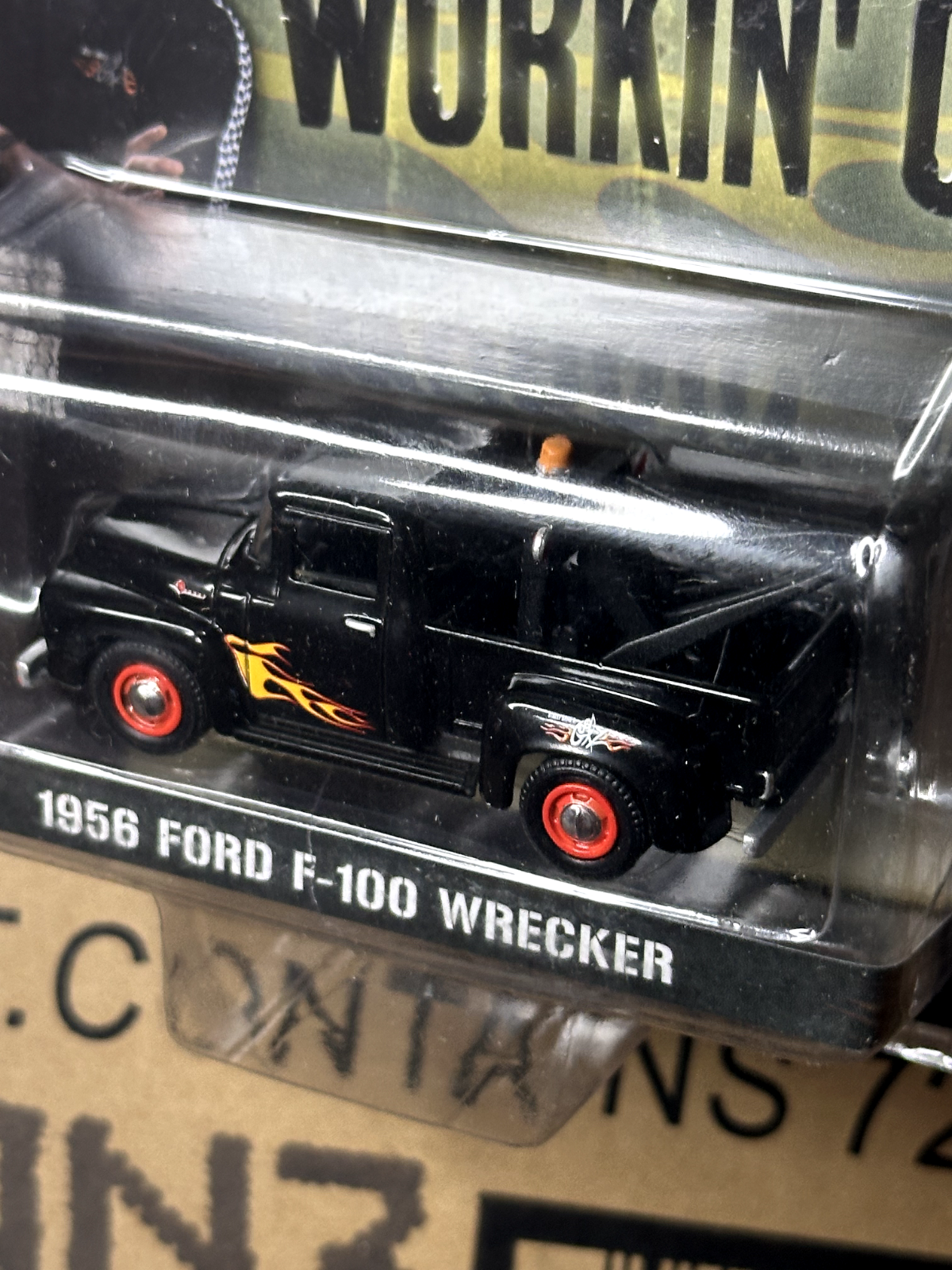 Greenlight Acme Exclusive What are you workin' on? 1956 Ford F-100 Wrecker Chase