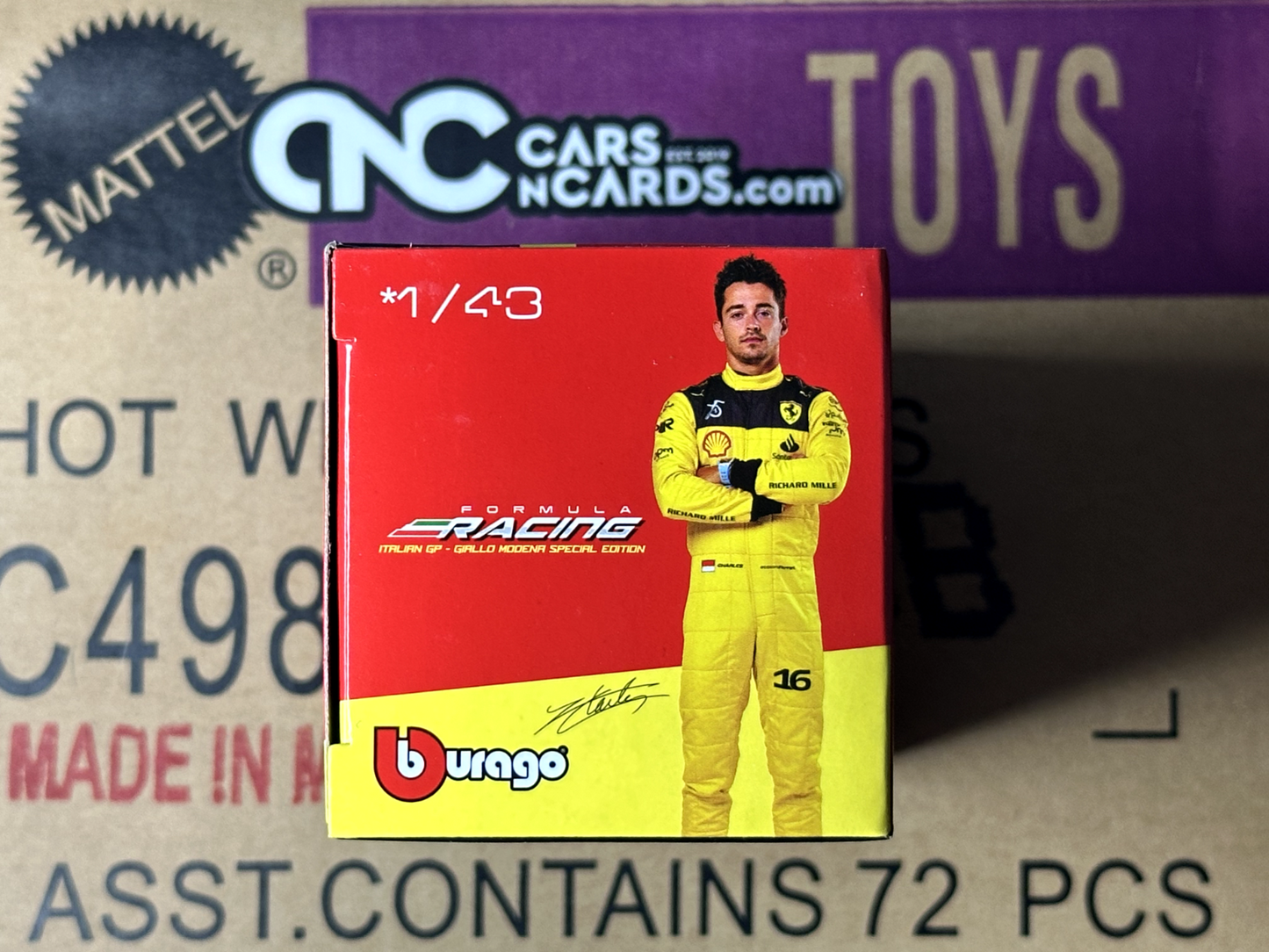 Bburago 1:43 F1-75 Ferrari #55 Monza C.Saintz Formula Racing Italian GP Giallo