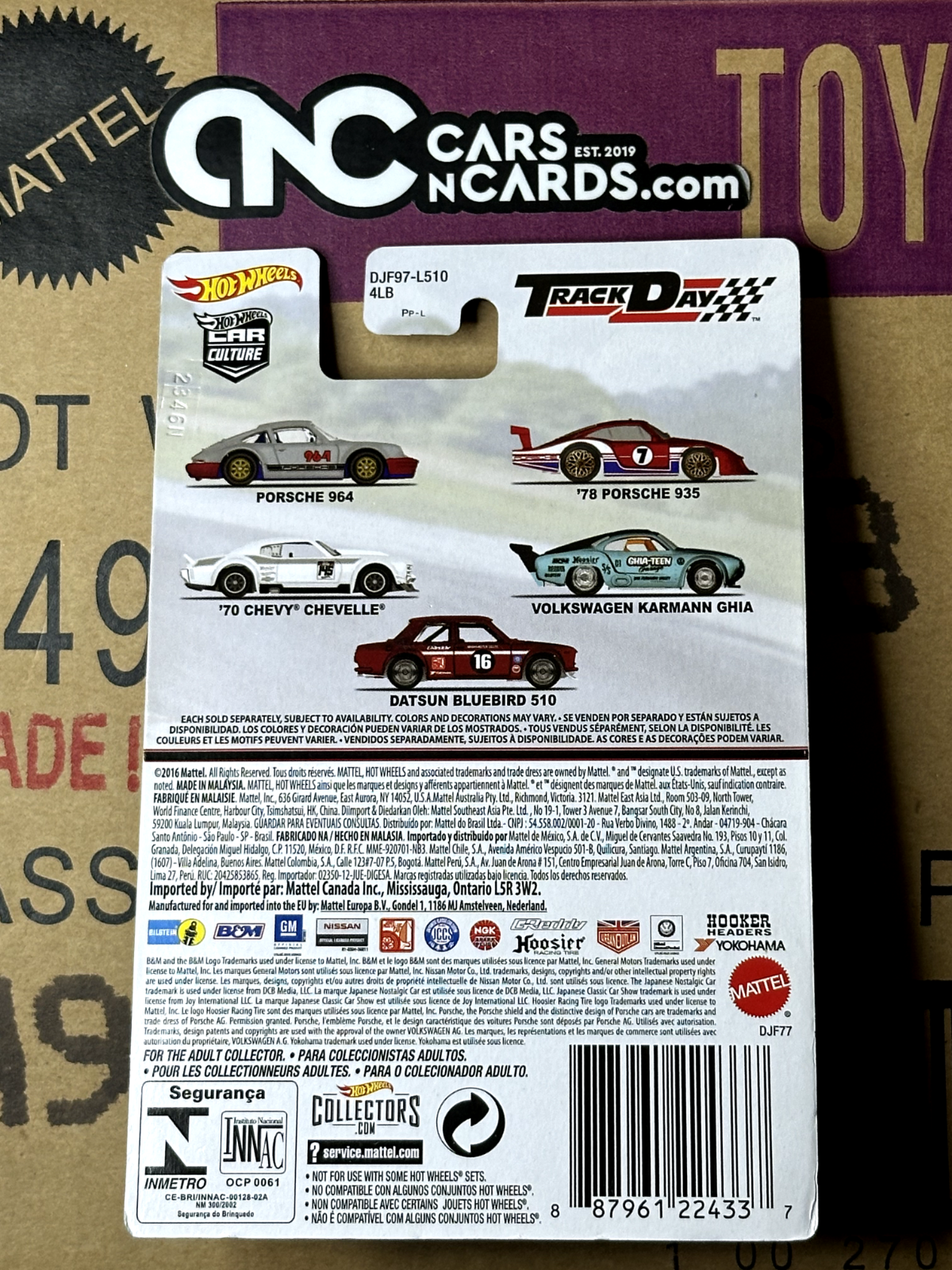 2016 Hot Wheels Premium Car Culture Track Day Datsun 510 (Cracked Blister)