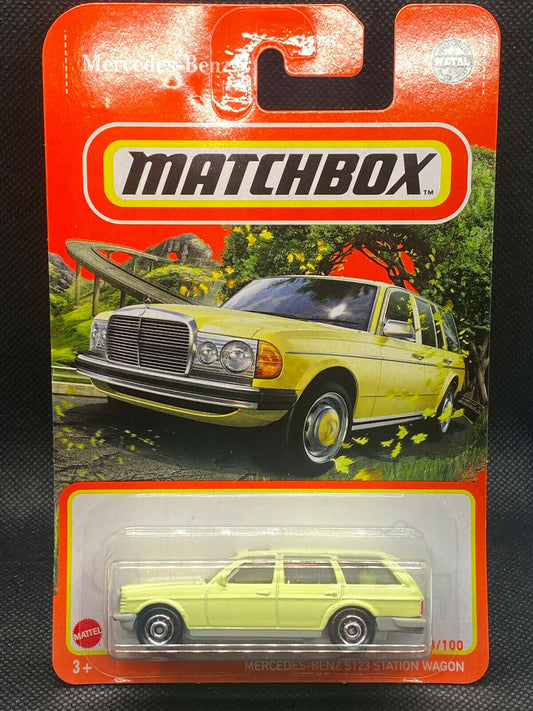 2021 Matchbox Mercedes-Benz S123 Wagon Yellow NIP
