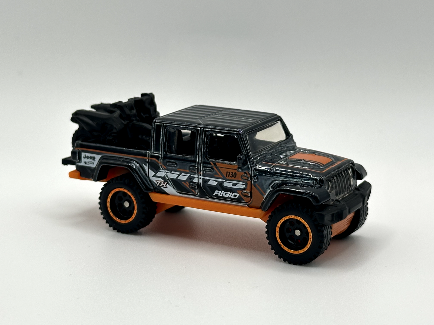2025 Hot Wheels Super Treasure Hunt 2020 Jeep Gladiator Nitto Loose