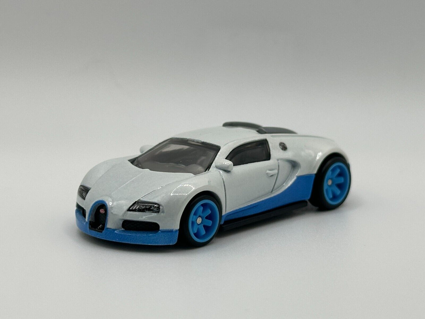 2025 Hot Wheels Premium Car Culture Hammer Drop 1/5 Bugatti Veyron Loose