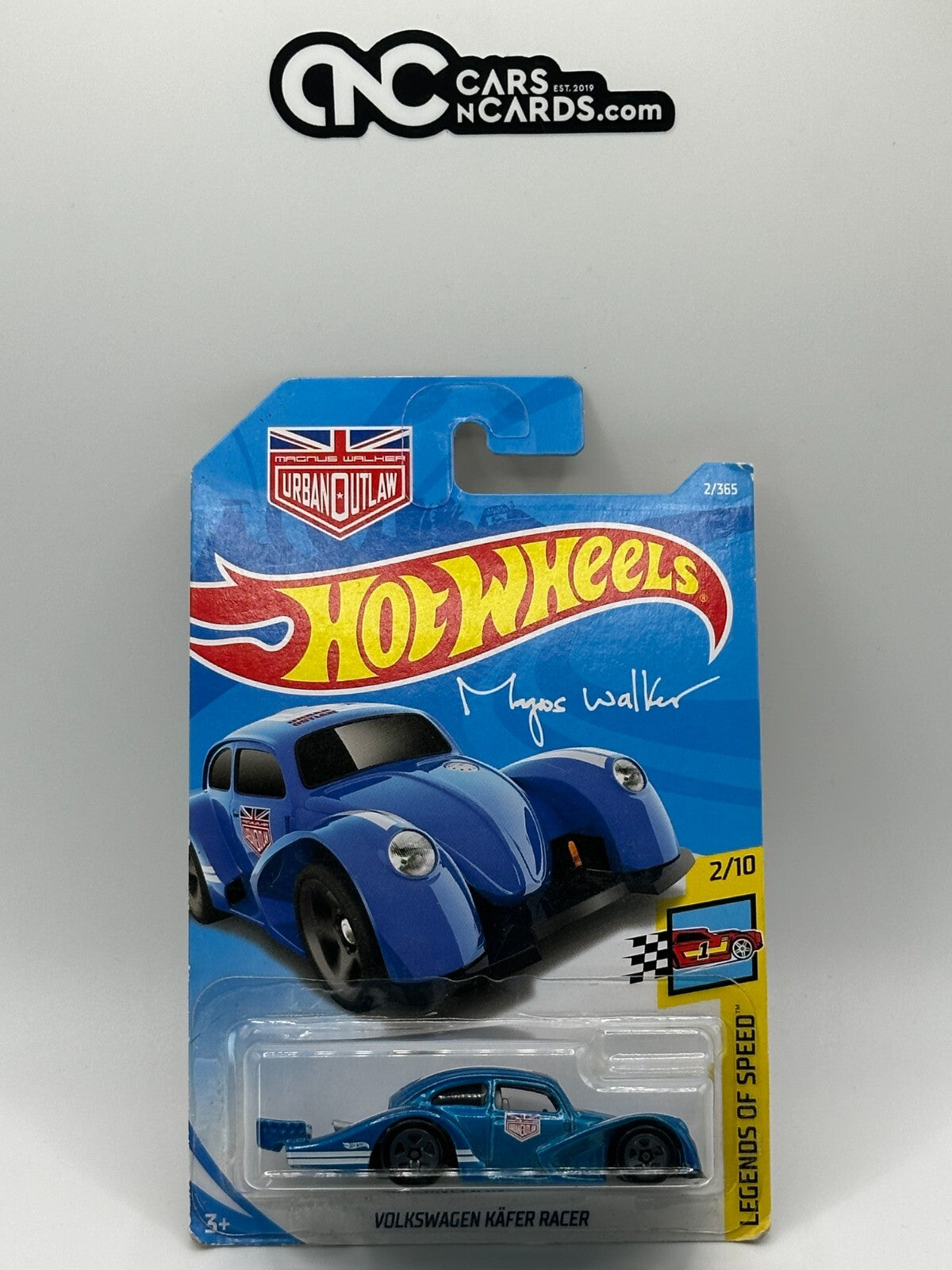 2018 Hot Wheels Volkswagen Kafer Racer Magnus Walker Urban Outlaw (Card Crease)