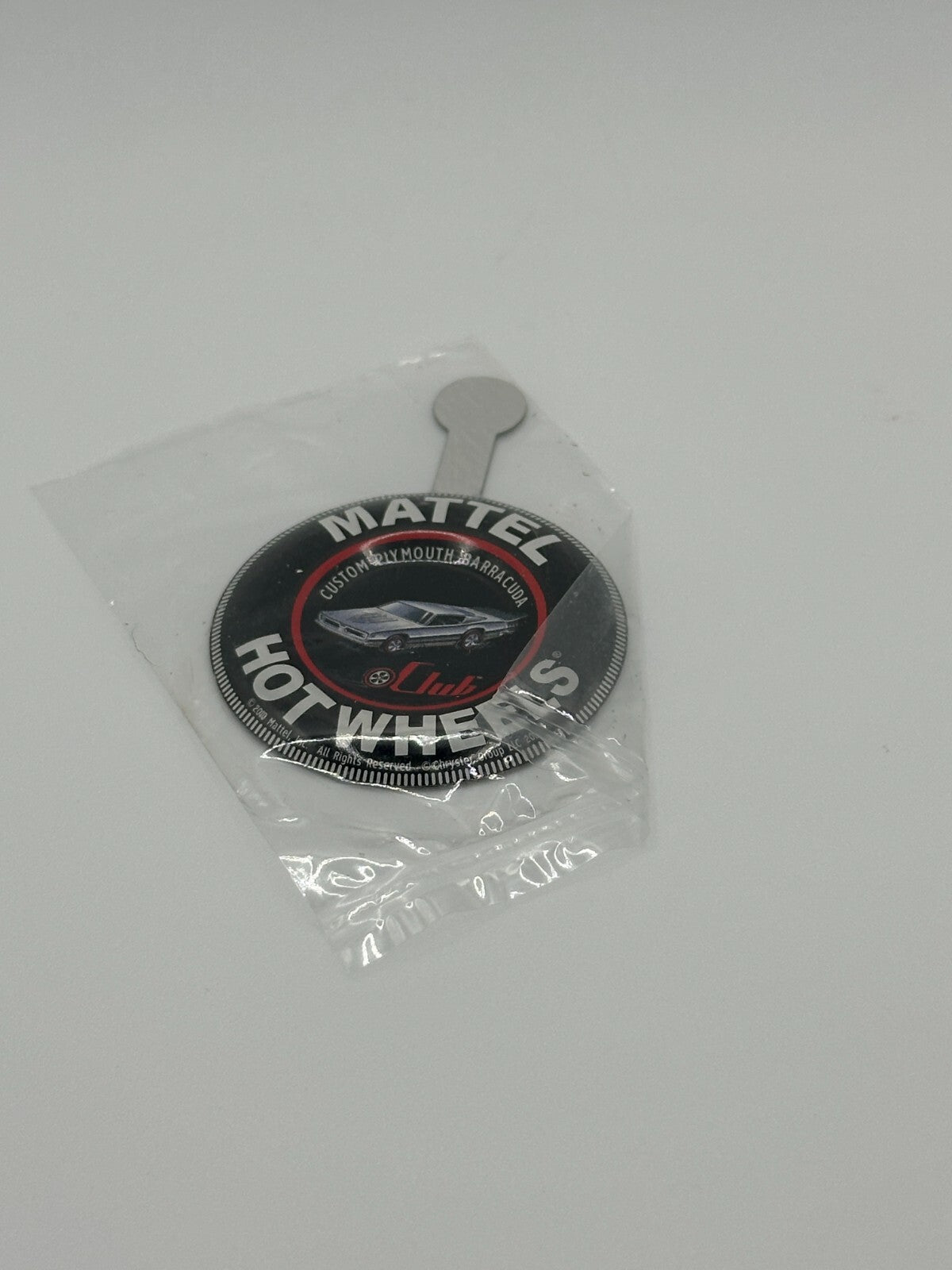 2010 Hot Wheels RLC Custom Plymouth Barracuda 02143/04000 With Pin and Protector
