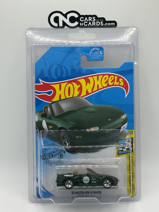 2019 Hot Wheels Game Stop Exclusive '91 Mazda MX-5 Miata (Cracked Blister)