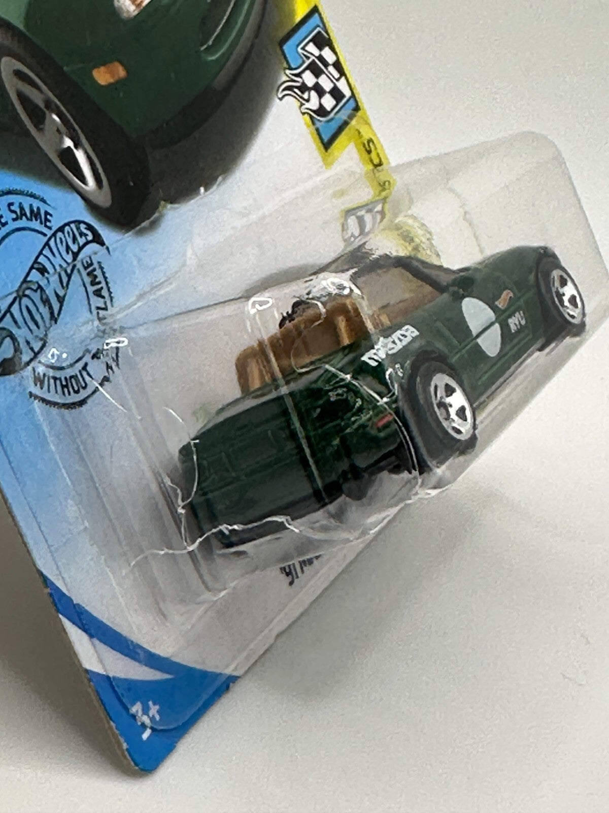 2019 Hot Wheels Game Stop Exclusive '91 Mazda MX-5 Miata (Cracked Blister)