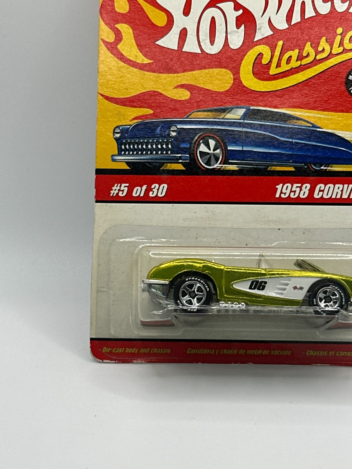 2006 Hot Wheels Classics Series 2 #5/30 Antifreeze 1958 Corvette Card Damage