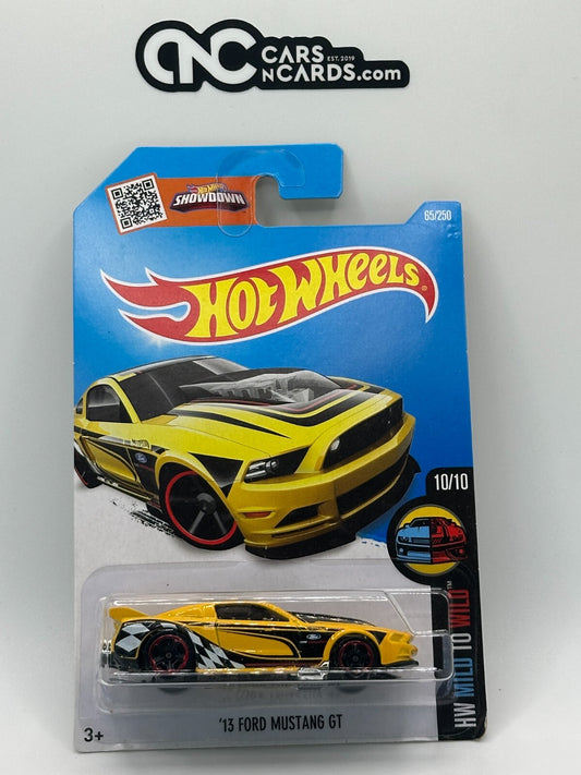 2016 Hot Wheels HW Mild to Wild 10/10 '13 Ford Mustang GT (Cracked Blister)