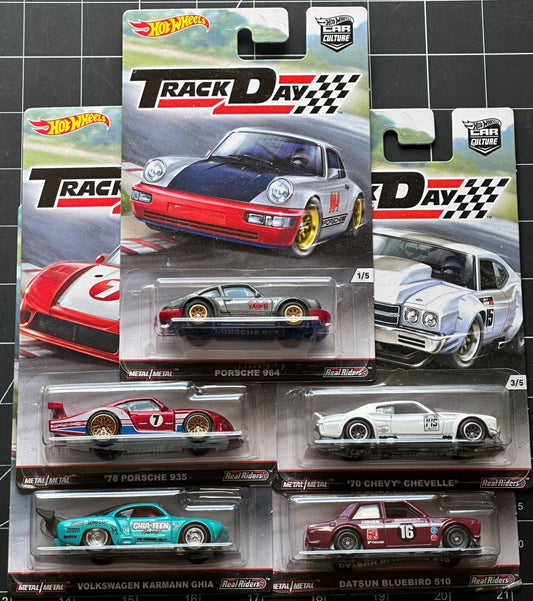 2016 Hot Wheels Premium Car Culture Track Day Full Set of 5 Cars