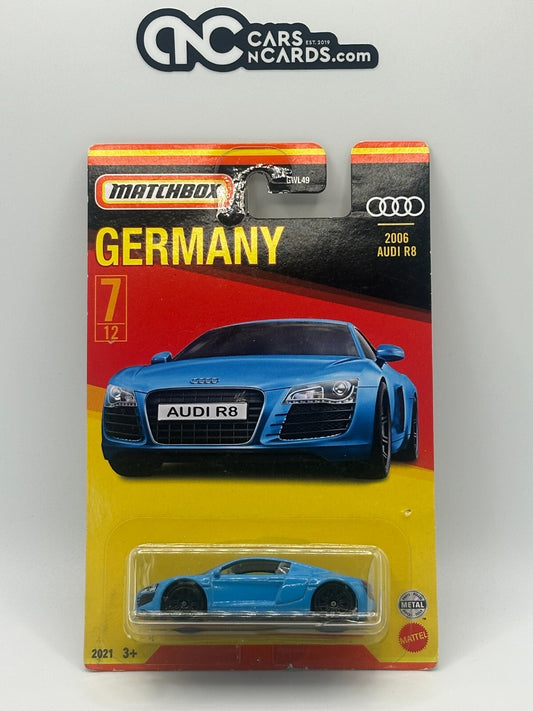 2022 Matchbox Germany 7/12 2006 Audi R8 (Card Damage)