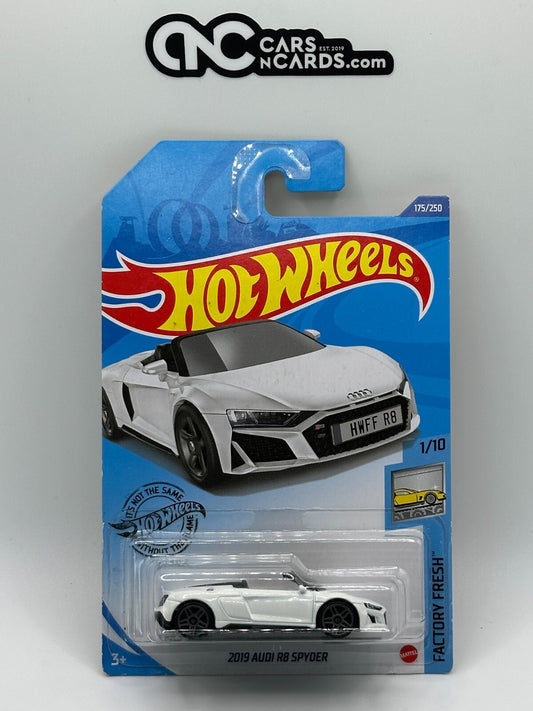 2019 Hot Wheels Factory Fresh 1/10 2019 Audi R8 Spyder White