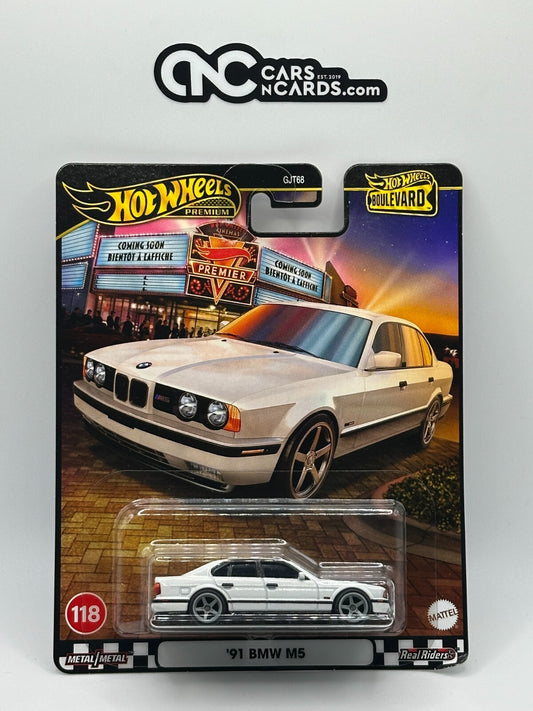 2025 Hot Wheels Premium Boulevard #118 '91 BMW M5 White (Bent Corner)