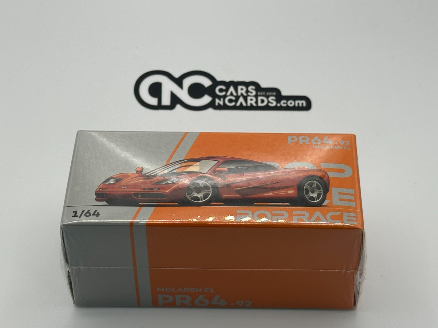 POPRACE 1:64 McLAREN F1 ORANGE PR640092