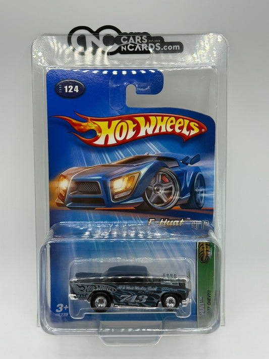 2005 Hot Wheels T-Hunt Treasure Hunt 4/12 1957 Chevy Real Riders With Protector