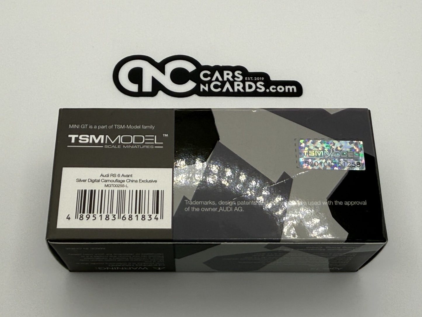 Mini GT 1:64 Audi RS 6 Avant Silver Digital Camouflage 255 Open Box