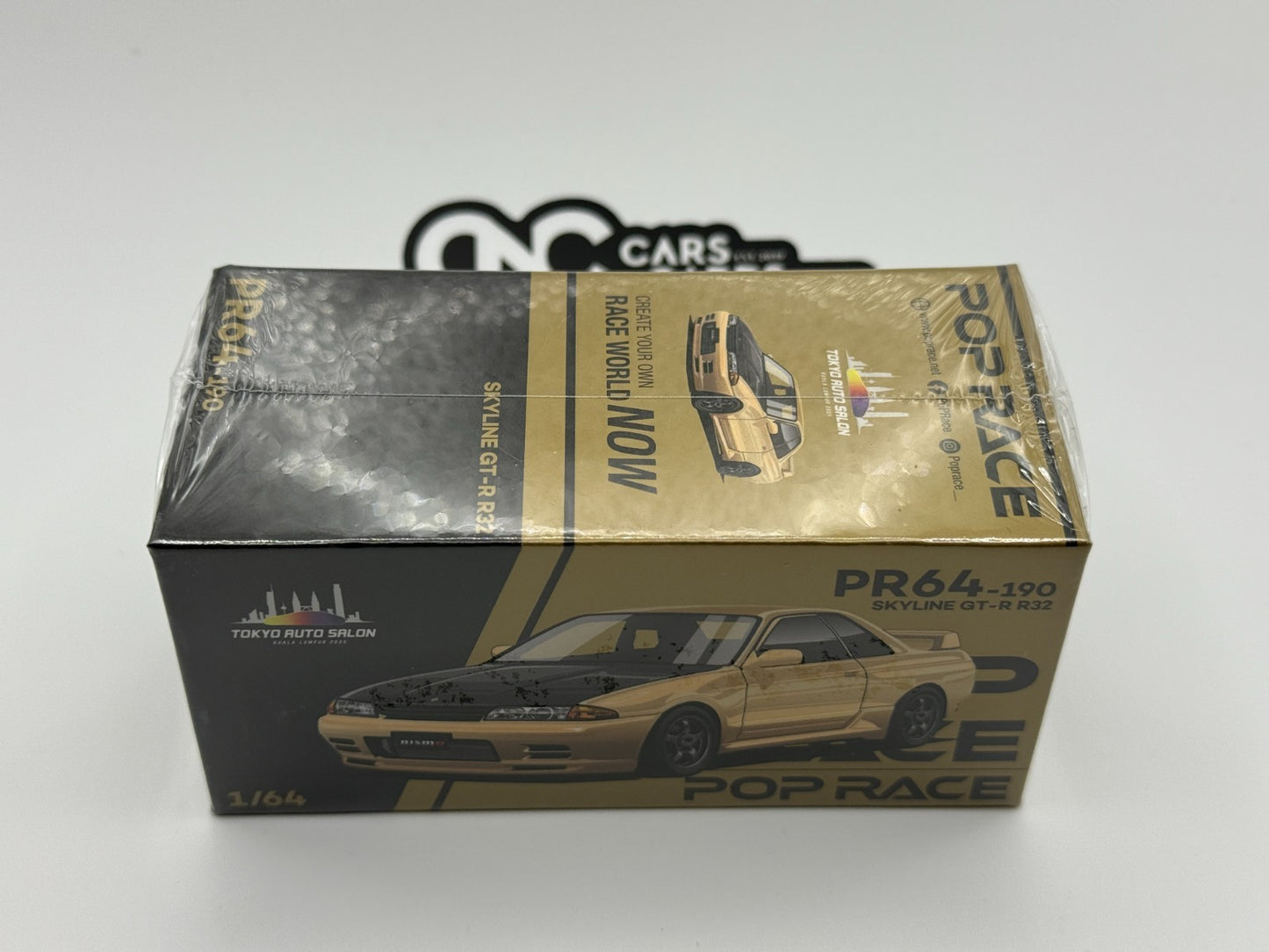 POPRACE 1:64 SKYLINE GT-R R32 Chrome Gold TASKL 2025 Event Model PR640 ...