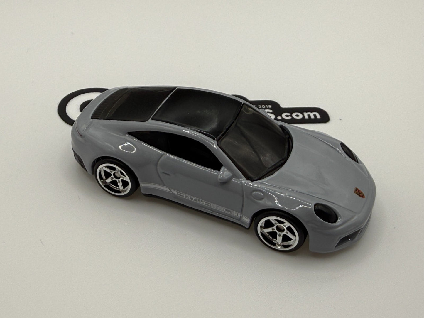 2025 Hot Wheels Porsche Carrera T Factory Custom Chrome Real Riders