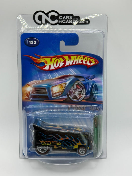 2005 Hot Wheels Treasure Hunt 13/12 Customized VW Drag Bus With Protector