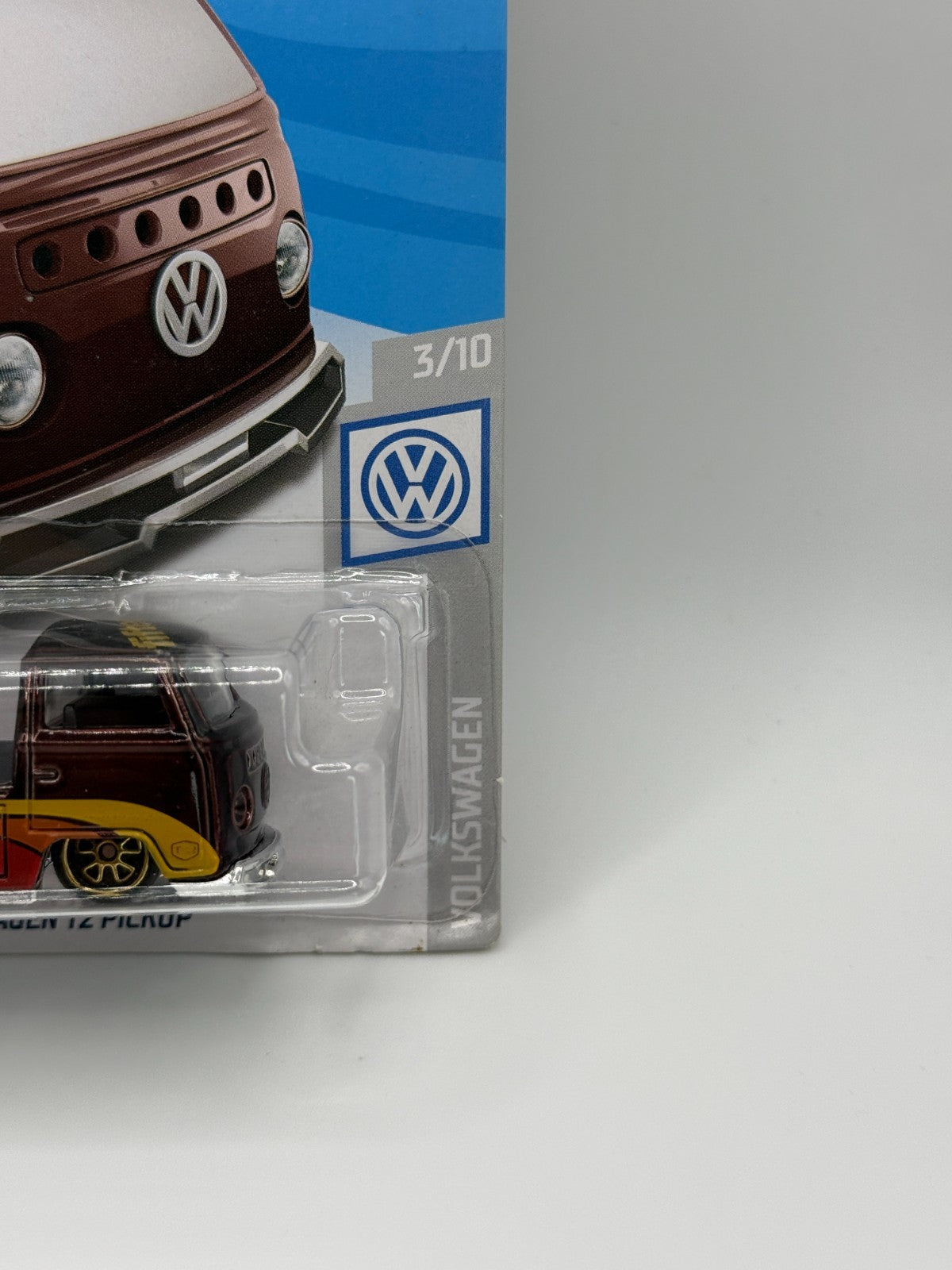 2019 Hot Wheels Super Treasure Hunt Volkswagen T2 Pickup (Soft Corners)
