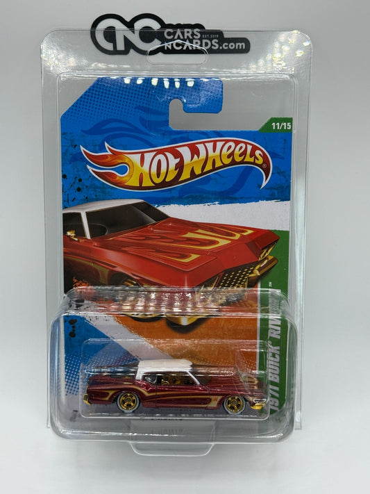 2011 Hot Wheels Super Treasure Hunt 11/15 1971 Buick Riviera With Protector