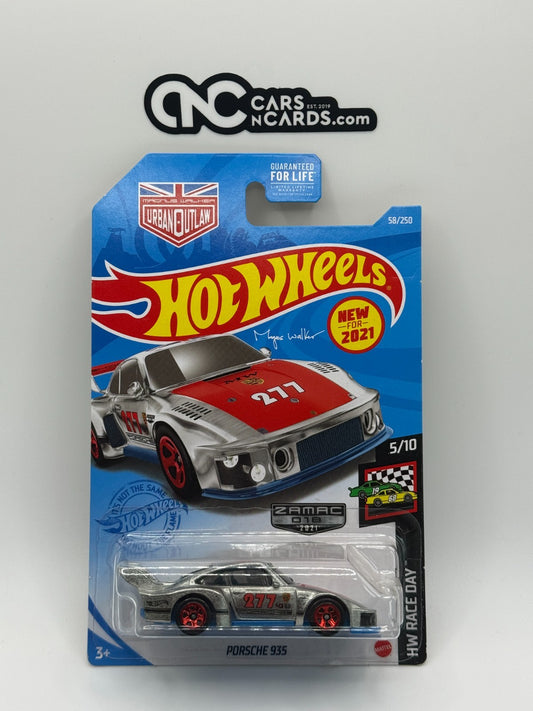 2021 Hot Wheels HW Race Day 5/10 Zamac Porsche 935