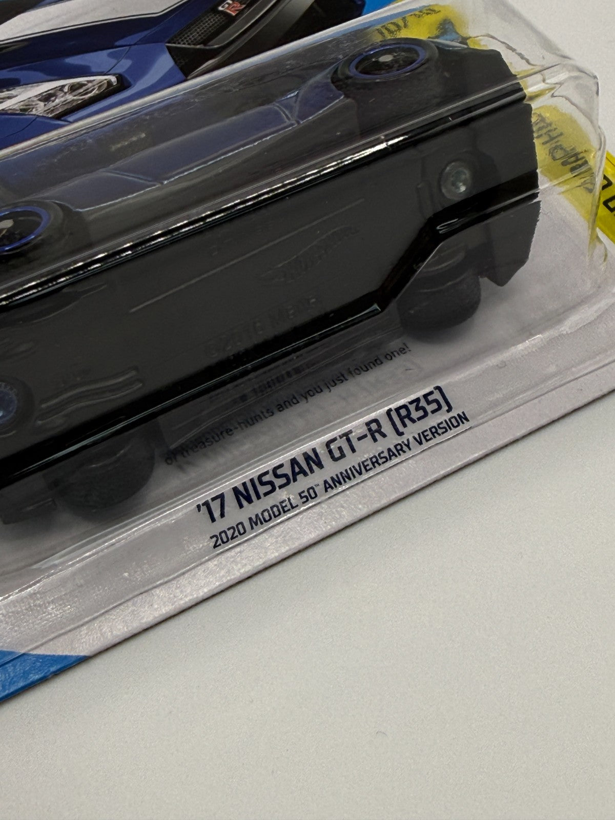 2020 Hot Wheels Super Treasure Hunt '17 Nissan GT-R (R35) With Protector