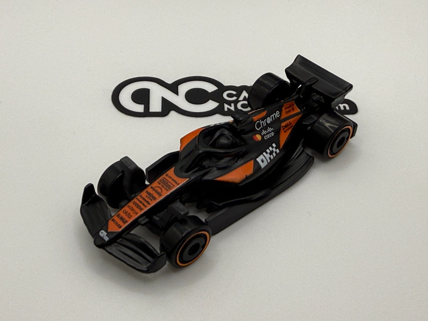 2026 Hot Wheels McLaren F1 Team Formula 1 No Rivet with Original Wheels