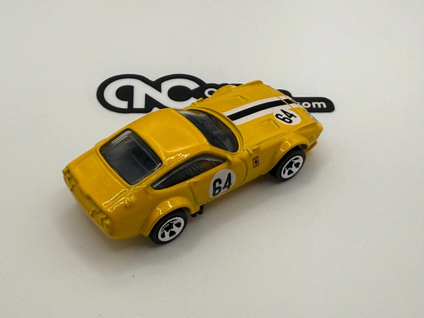 2025 Hot Wheels Ferrari 365 GTB4 C Yellow No Rivet Original Wheels