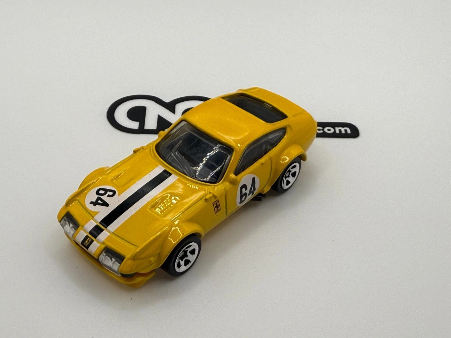 2025 Hot Wheels Ferrari 365 GTB4 C Yellow No Rivet Original Wheels