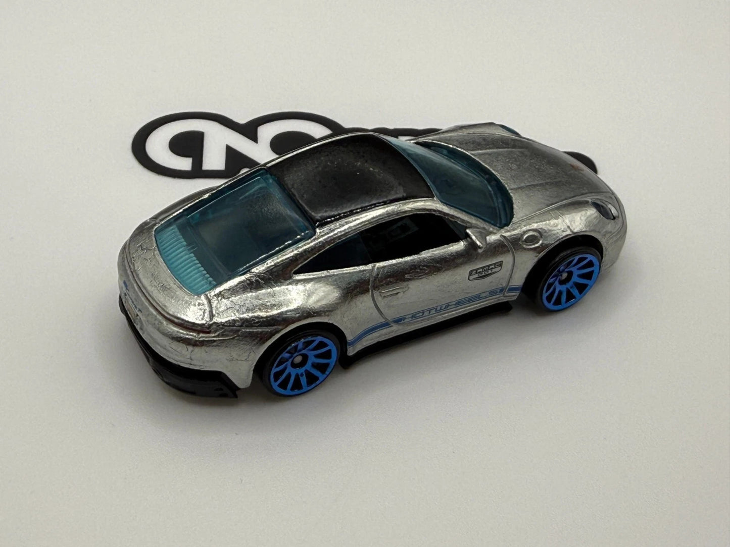 2025 Hot Wheels Porsche 911 Carrera T ZAMAC No Rivet with Original Wheels