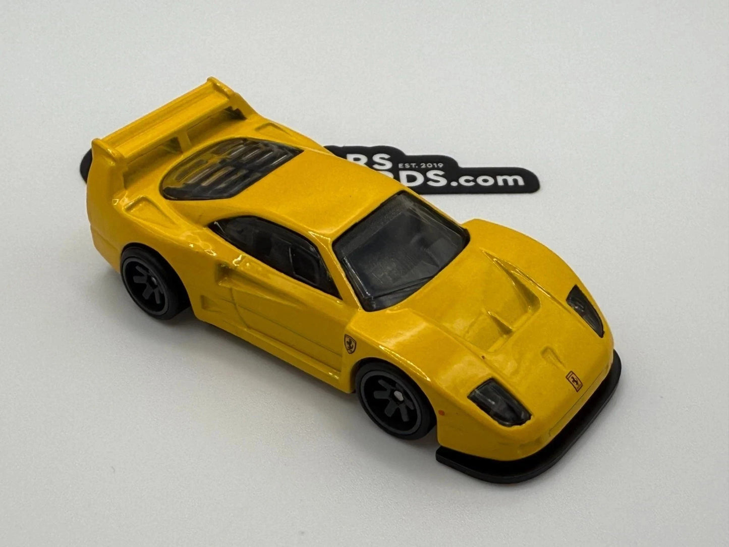 2025 Hot Wheels Ferrari F40 Competizione Yellow Loose No Rivet With Real Riders