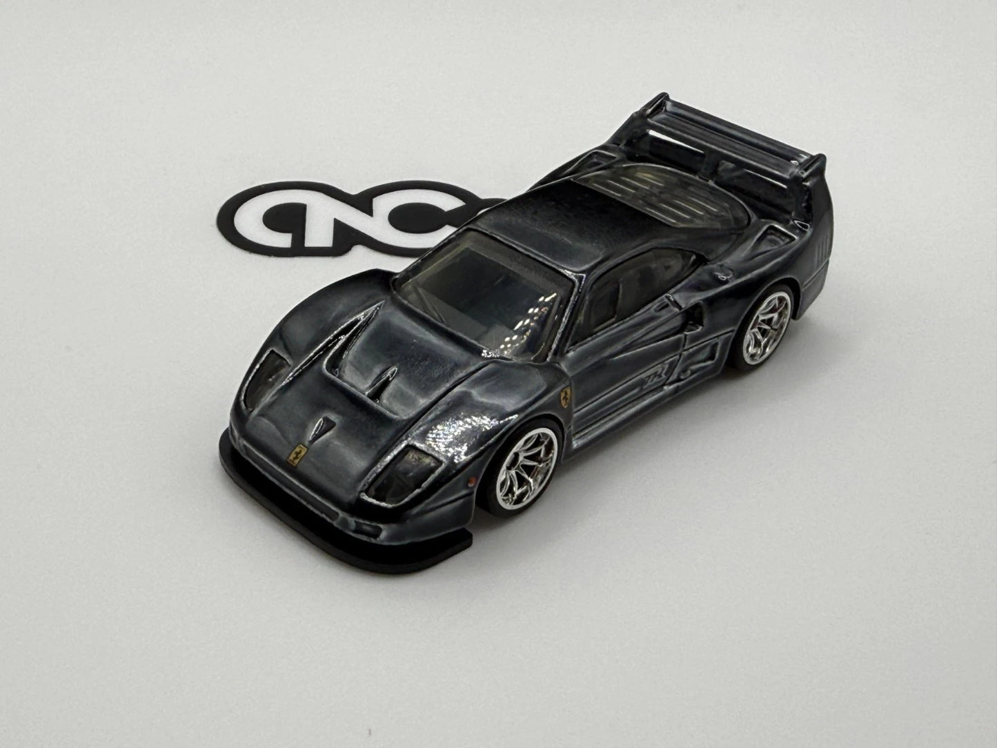 2026 Hot Wheels Super Treasure Hunt Ferrari F40 No Rivet with Real Riders