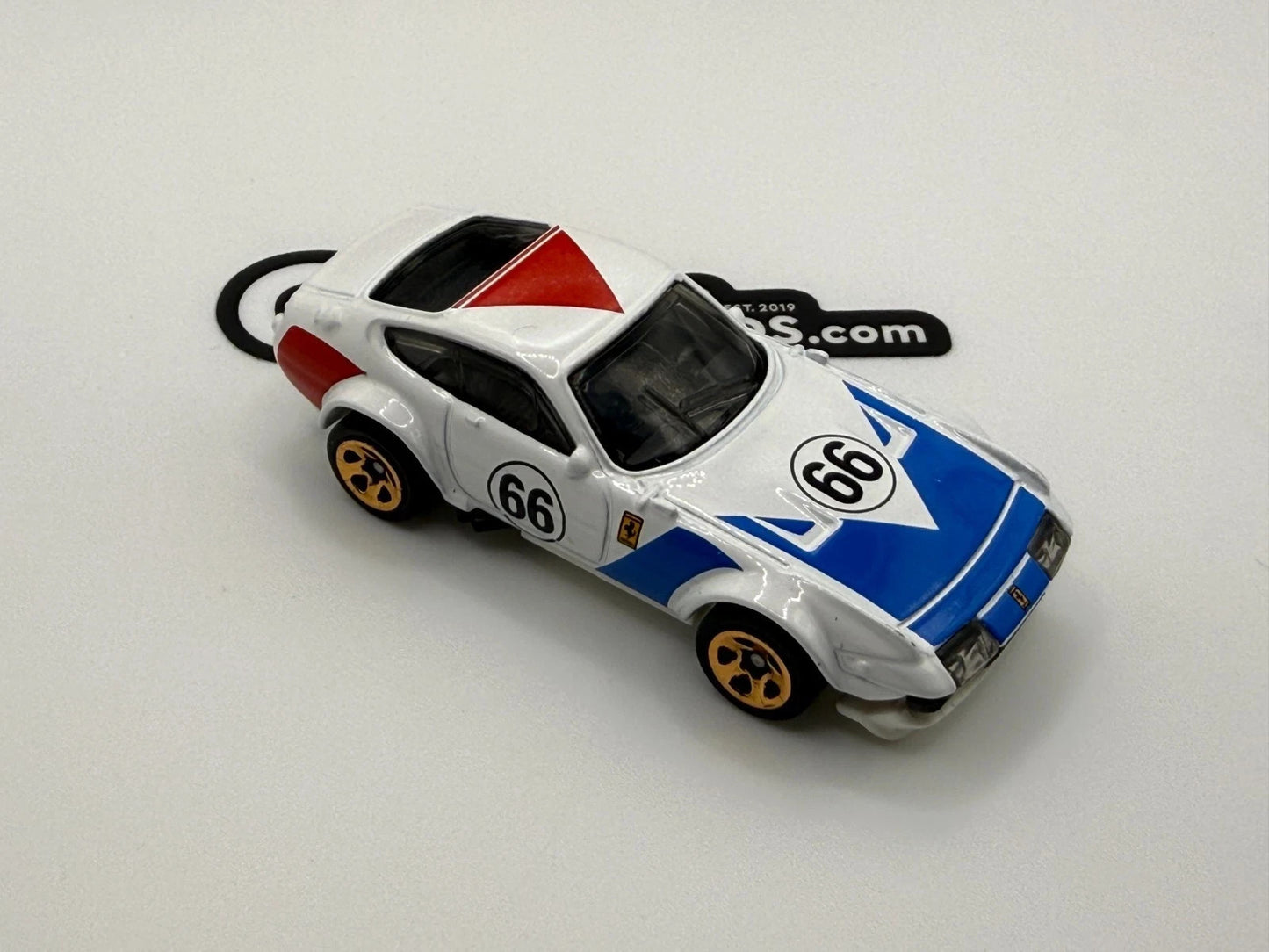 2025 Hot Wheels Ferrari 365 GTB4 White No Rivet with Original Wheels