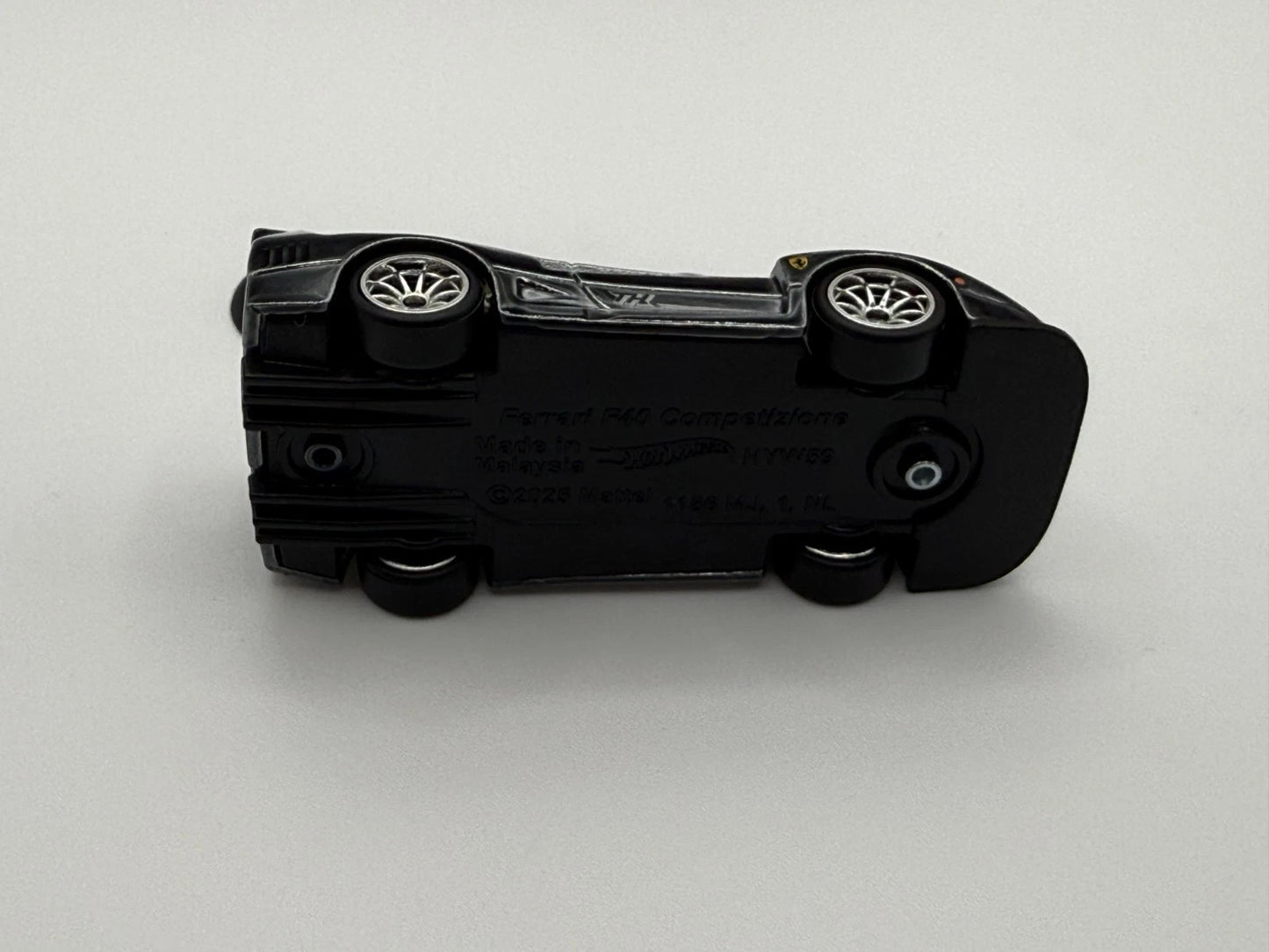 2026 Hot Wheels Super Treasure Hunt Ferrari F40 No Rivet with Real Riders