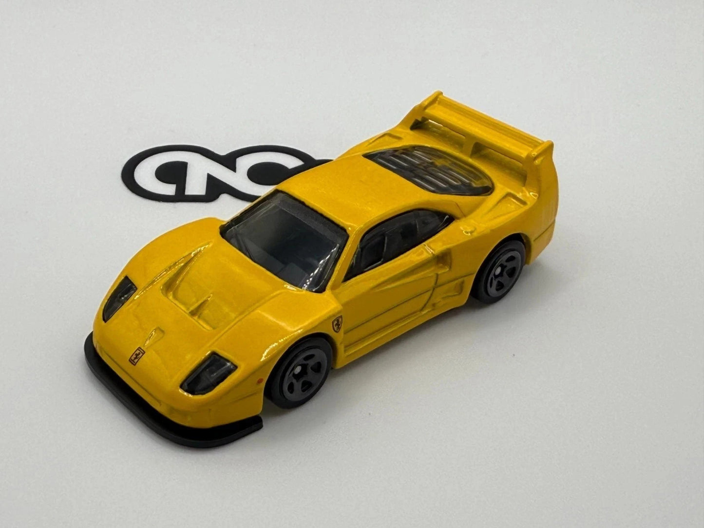 2025 Hot Wheels Ferrari F40 Competizione Yellow Loose No Rivet
