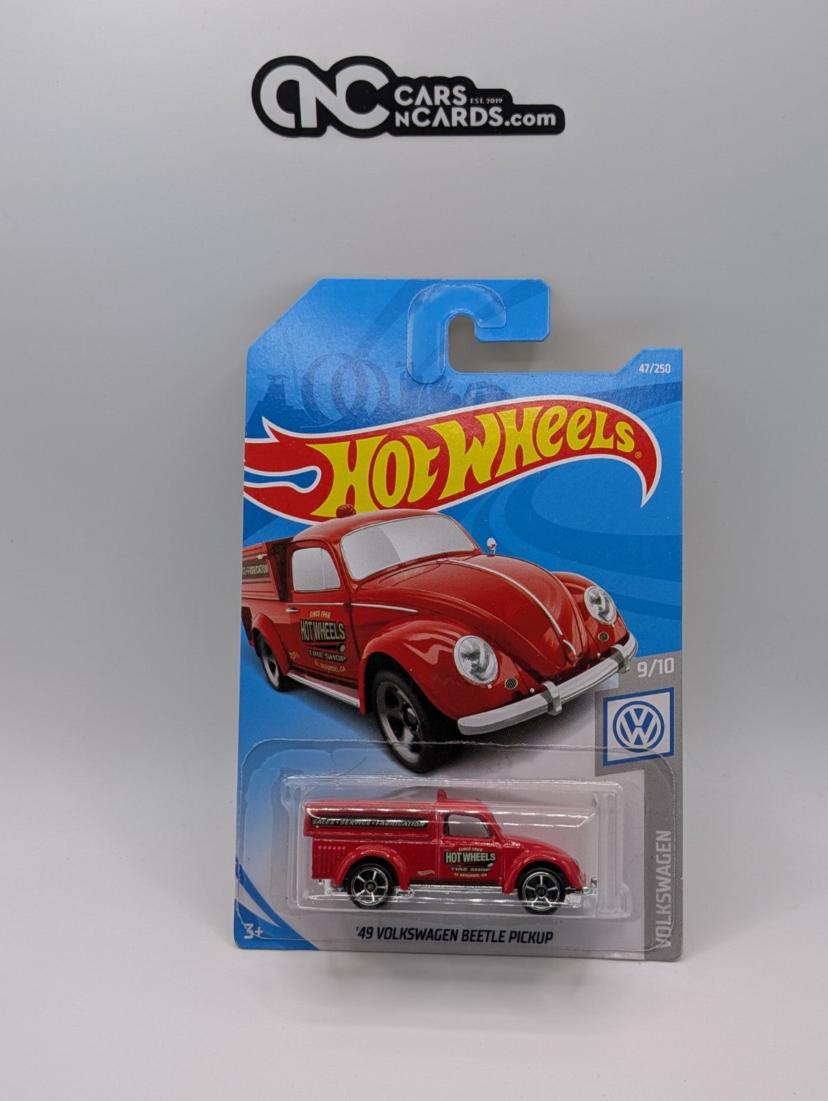 Hot Wheels Volkswagen 9/10 '49 VW Beetle Pickup Red 47/250