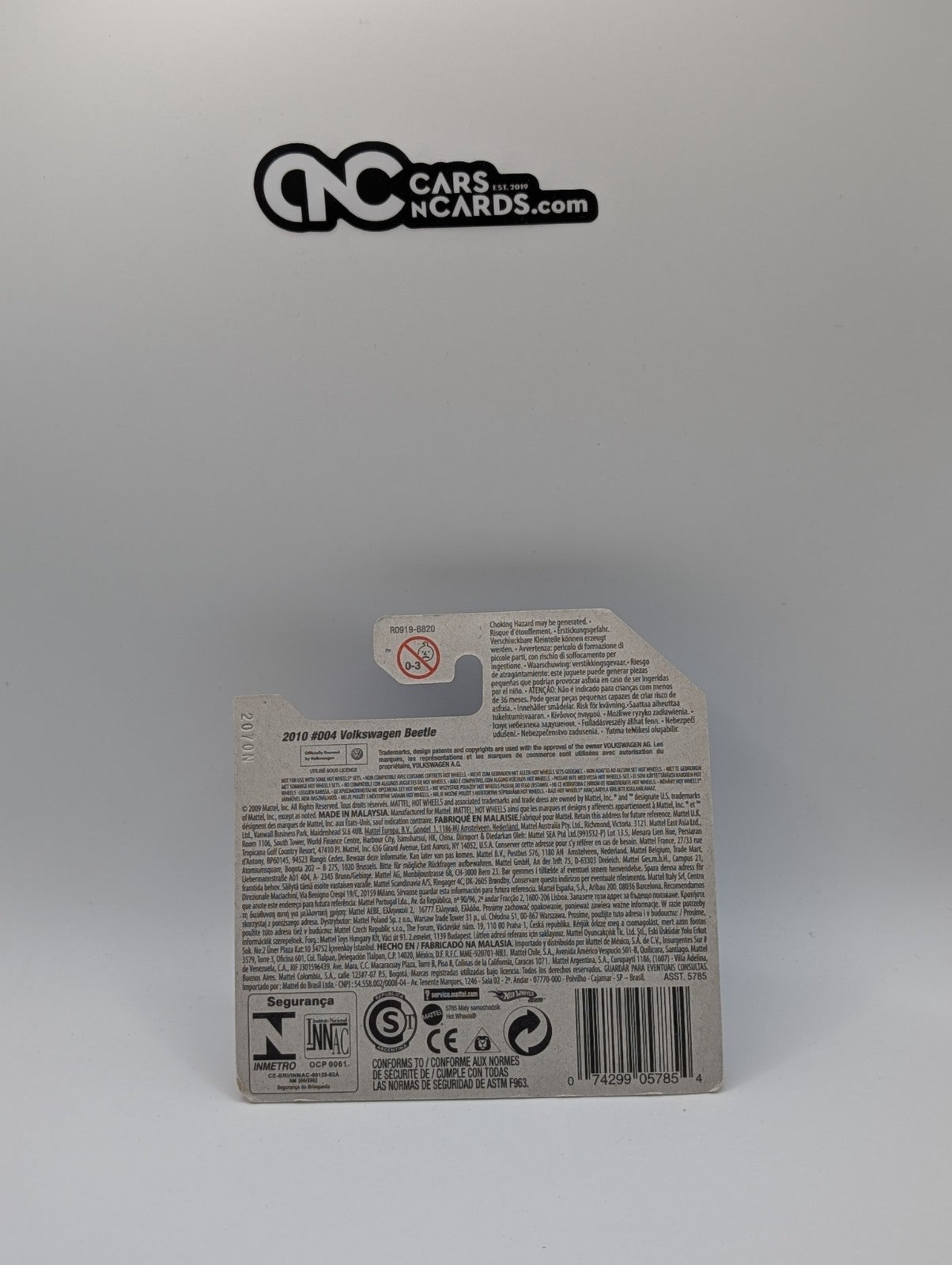 Hot Wheels HW Premiere 4/52 Volkswagen Beetle Gold Short Card 004/214