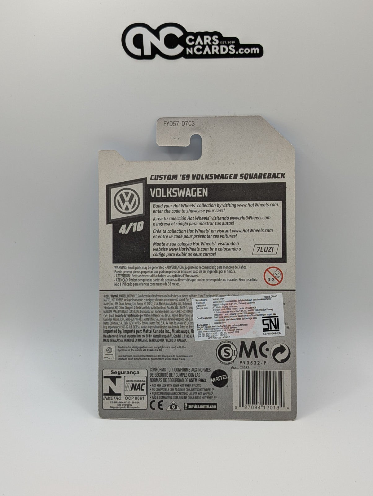 Hot Wheels Volkswagen 4/10 Custom '69 Volkswagen Squareback Purple 137/250