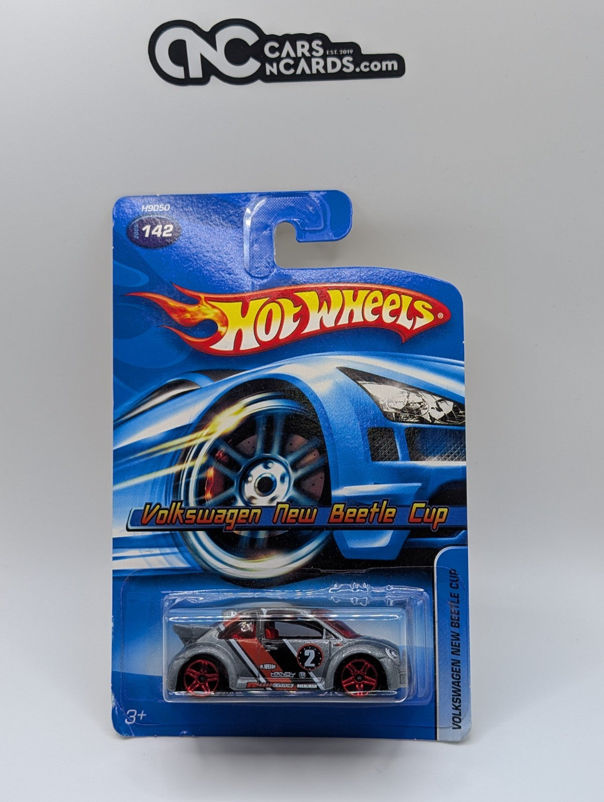 2005 Hot Wheels Volkswagen New Beetle Cup Gray With Red PR5 #142 (Soft Corners)